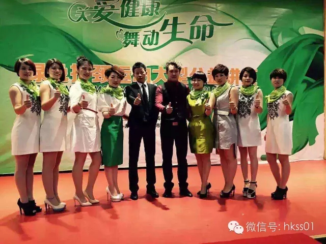 ʢ�����F����ƽ��������Sophie�ώ������ʿ�������x���Ҽ���Ӣ�F꠺�Ӱ